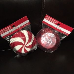 Celebrate it Christmas Baking cups